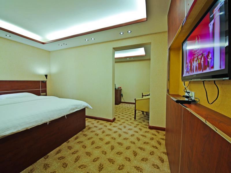 Kaiser Hotel Ουλάν Μπατόρ Εξωτερικό φωτογραφία